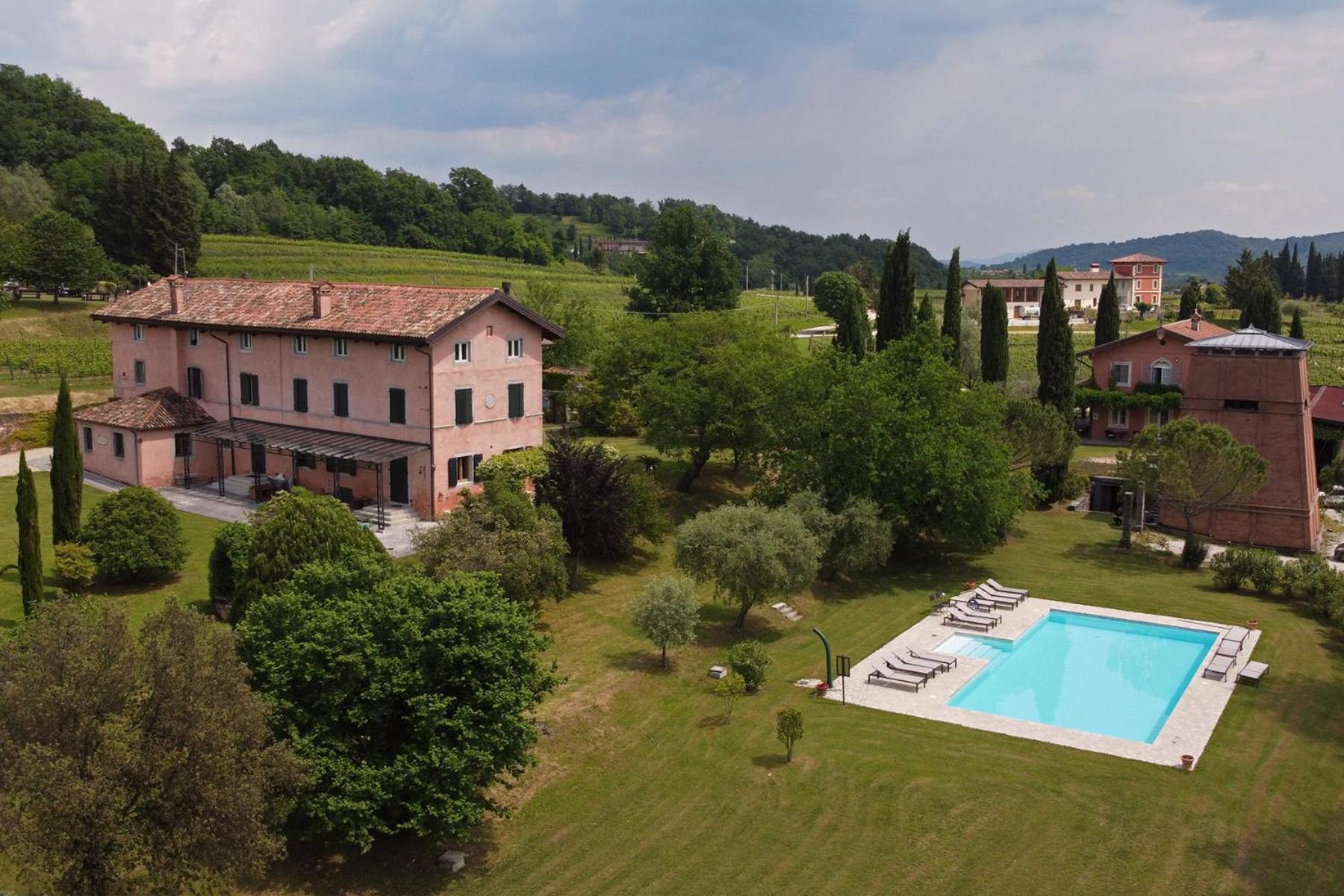 Tenuta Perusini Corno di Rosazzo Extérieur photo